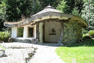 Hollyhock House - Cortes Island, British Columbia, Canada