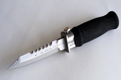 Wasp knife