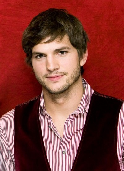 Ashton Kutcher Net Worth ($140 Million)