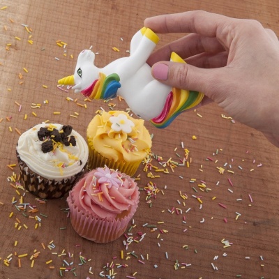 Unicorn Sprinkler/Shaker