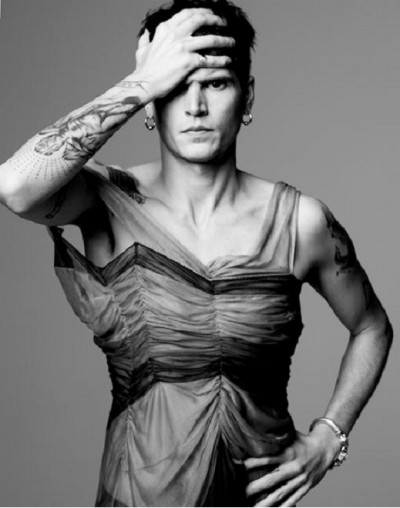 Men Can Not Be Seen In Public In A Strapless Gown