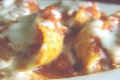 Stuffed Shells With Arrabbiata Sauce