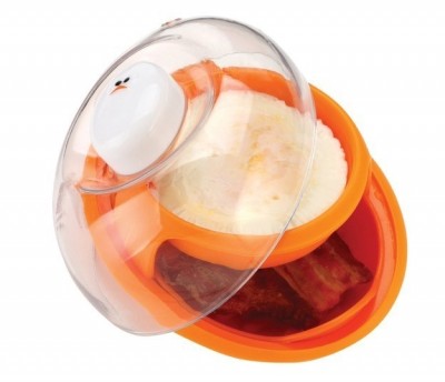 Egg and bacon microwaver