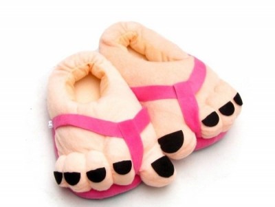 Big feet!!