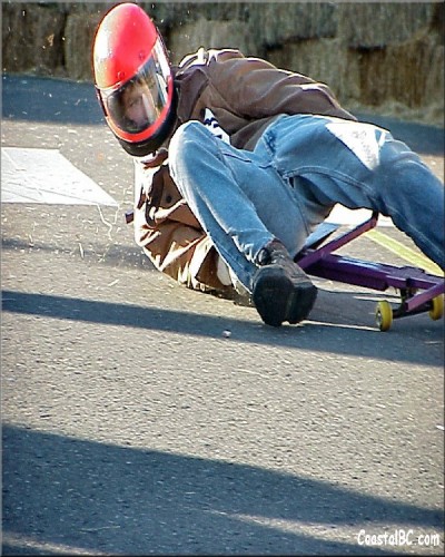 Street luge