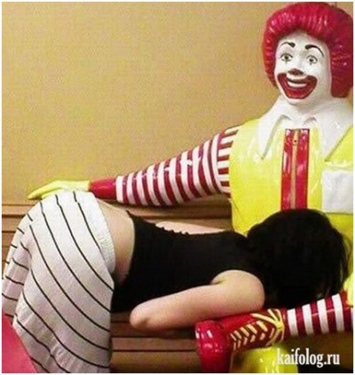 Ronald McDonald Got Fellatio