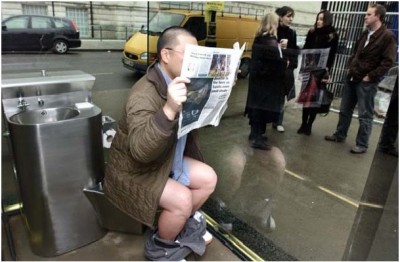 Pooping Public