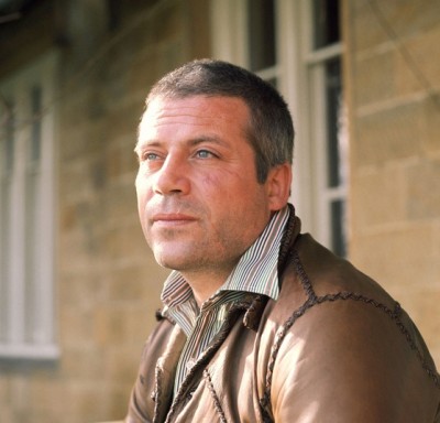 Oliver Reed