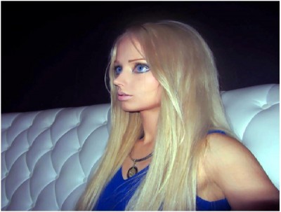 Valeria Lukyanova's Side Profile