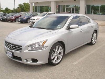 Nissan Maxima
