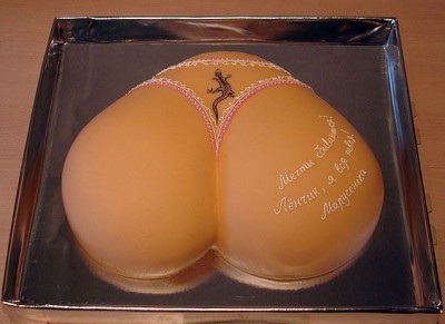 Big butt cake