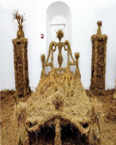 Straw bed