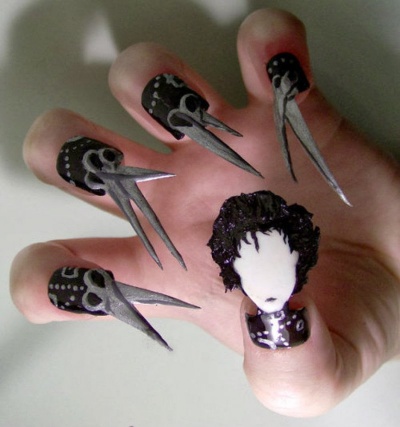 Edward Scissors Nails