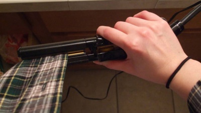 Use Your Hair Straightener to Iron Clothes