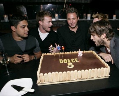 Ashton Kutcher & Wilmer Valderrama - Dolce Enoteca e Ristorante