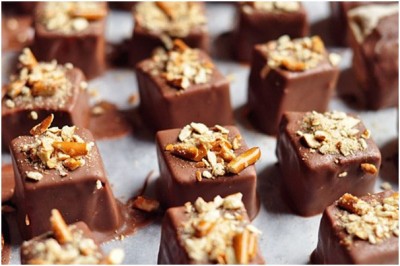 Chocolate-dipped Beer marshmallows