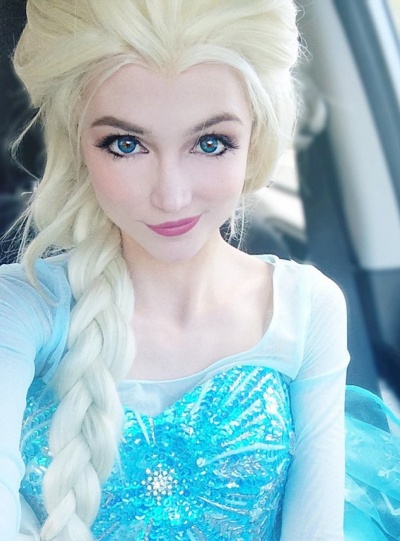 Sarah as Elsa