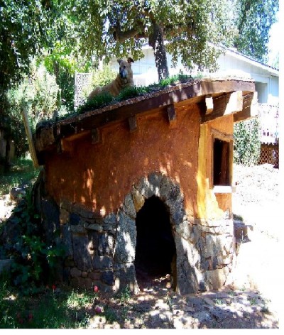 Middle Earth dog house