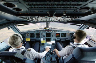 Top Airlines Don’t Always Hire Experienced Pilots