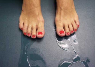 Feet Have More Than 500,000 Sweat Glands