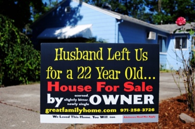 Perfect Way to Advertise a Property and Shame Cheating Husband at the Same Time