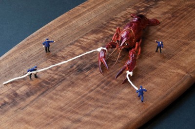 Tie the lobster down!!