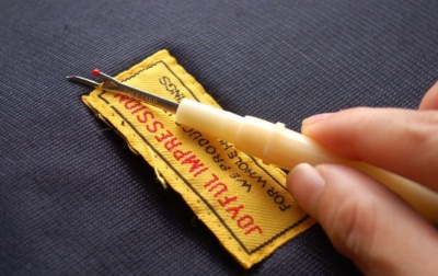 Easiest Way to Remove Labels on Clothing