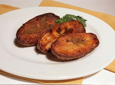 Rosemary Garlic Buttered Potatoes