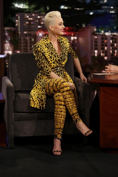 Katy Perry's Legs And Feet