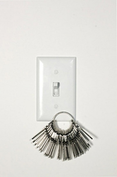 Neo-Cover: A Magnetic Light Switch Cover