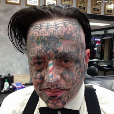 Barber and His Tattoos