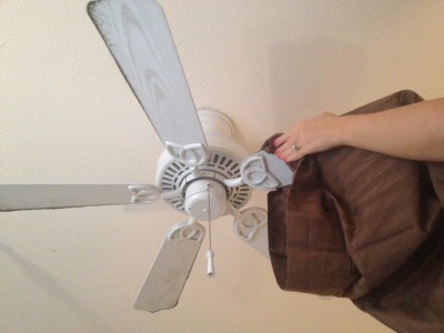 Use an Old Pillow Cover to Clean Fan Blades