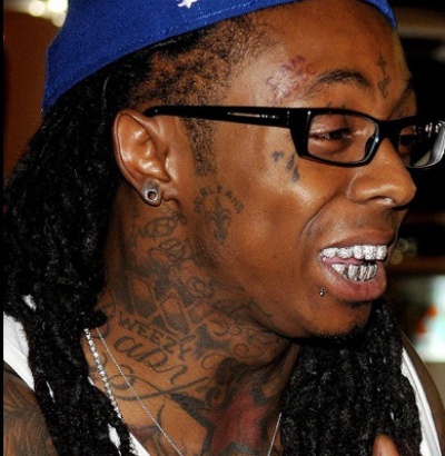 Weezy On His Neck