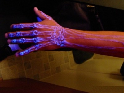 Skeleton-arm-tattoo
