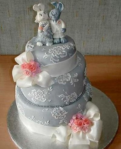 Bunny wedding cake