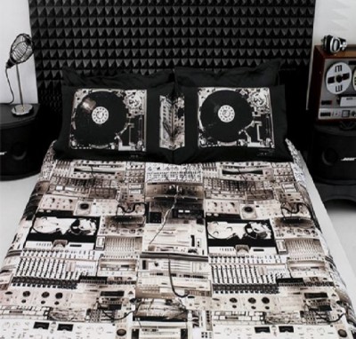 diesel Turntable bedding